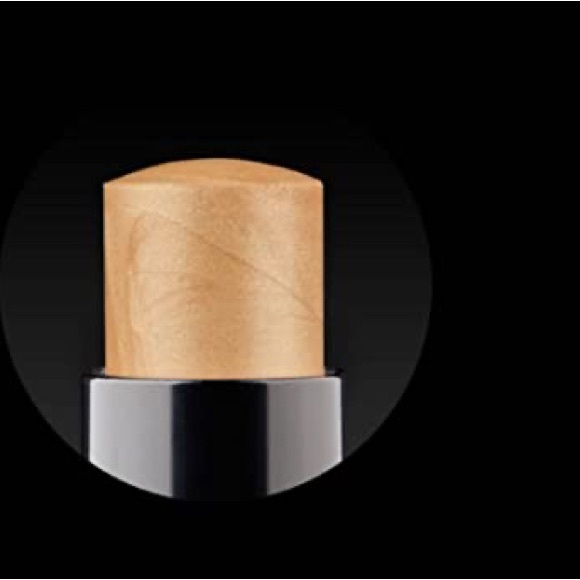 Touch Cream to powder Luminizer - Picture 2 of 3